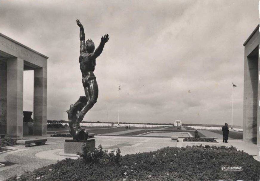 statue_3