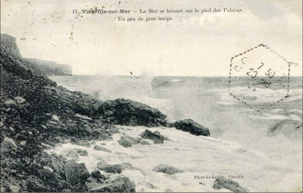 mer_sur_la_falaise