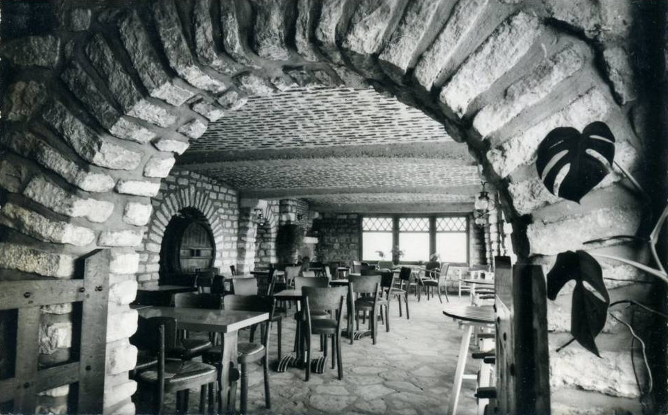 hotel_casino_cave